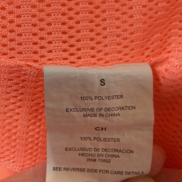 Hind, peach color Windbreaker reflector Jacket with hood. Size S - Picture 15 of 16